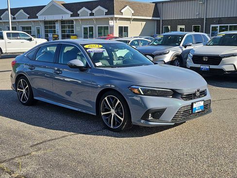 Certified 2024 Honda Civic Touring image 10