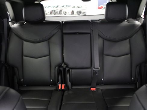 Certified 2022 Cadillac XT5 Luxury image 37