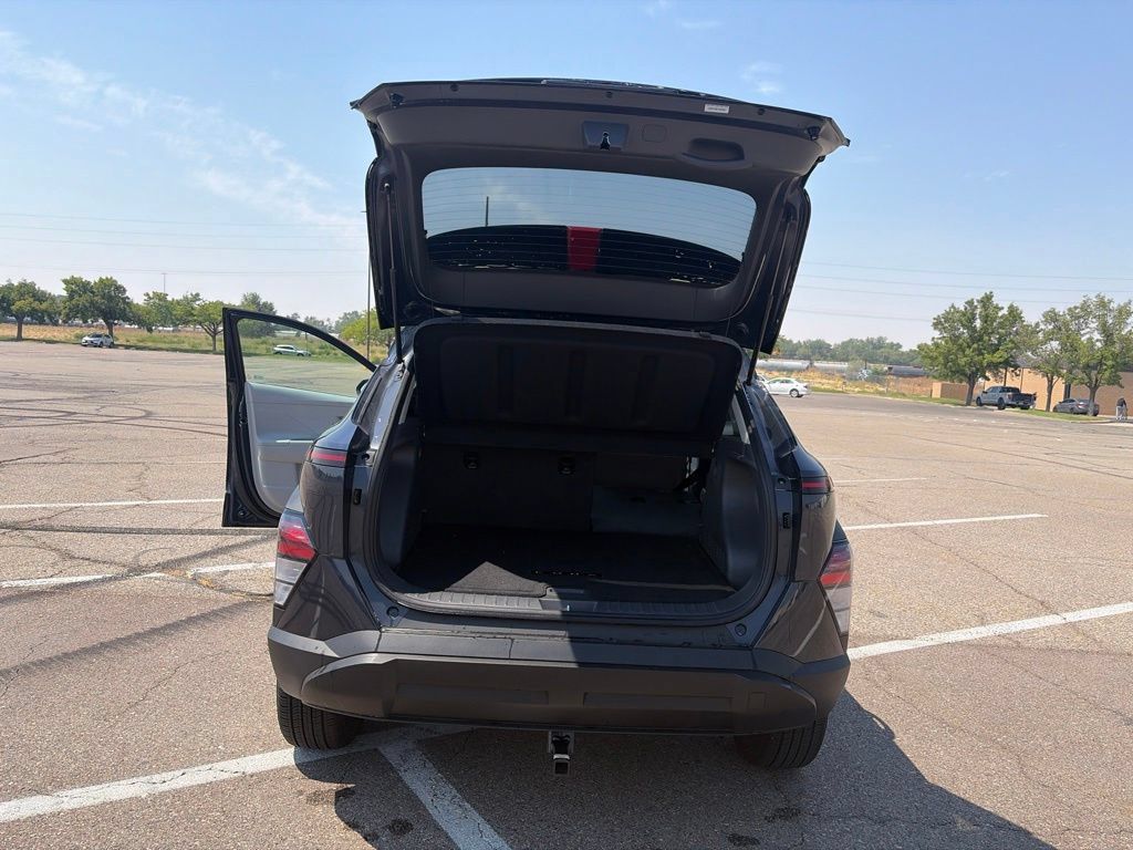 Used 2026 Hyundai Kona SEL Sport AWD/4WD image 31