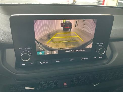 Used 2023 Honda Accord EX image 16