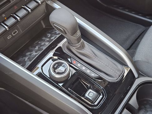 New 2026 Chevrolet Colorado Trail Boss AWD/4WD image 21