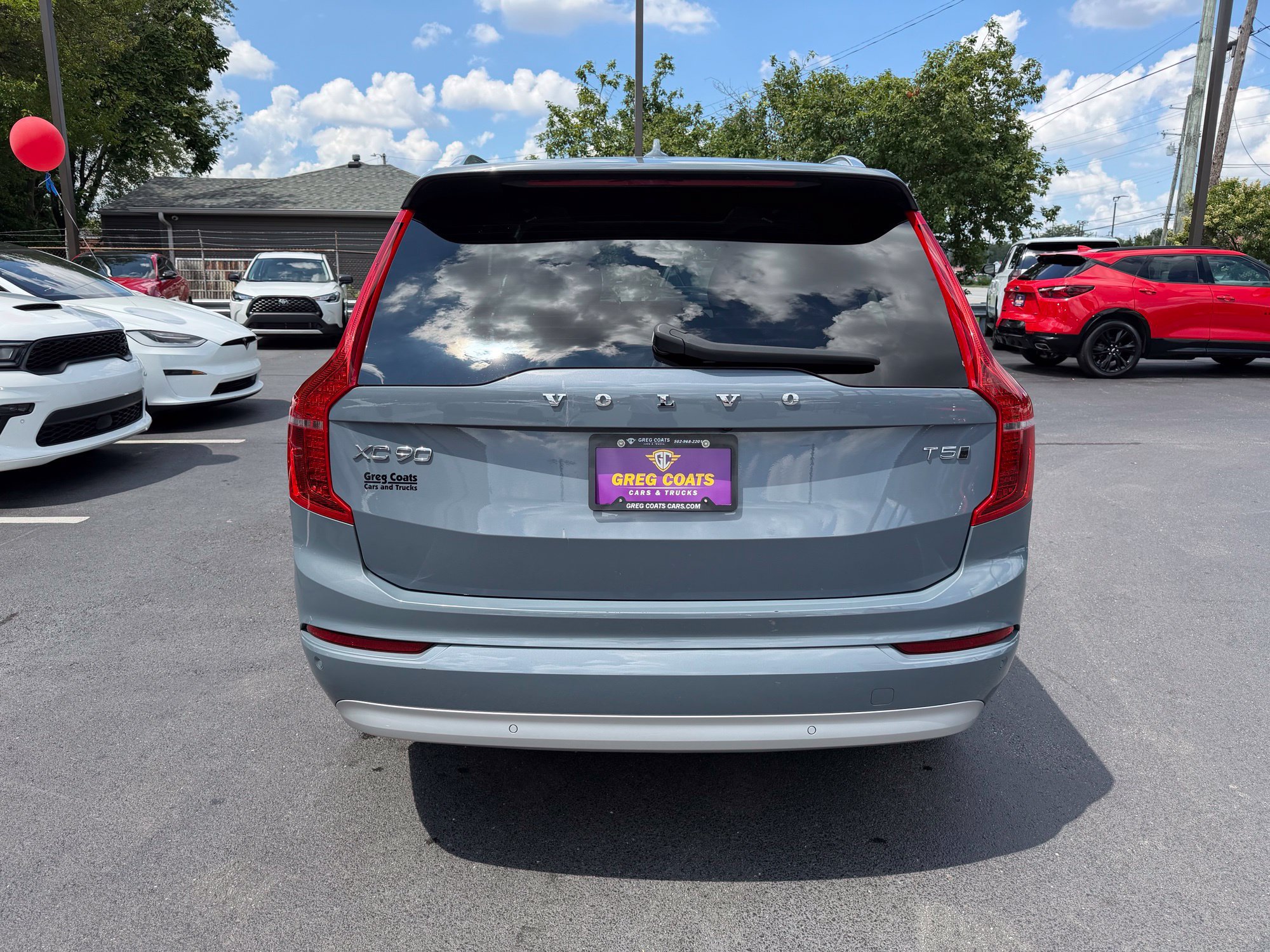 Used 2022 Volvo XC90 T5 Momentum AWD/4WD image 5