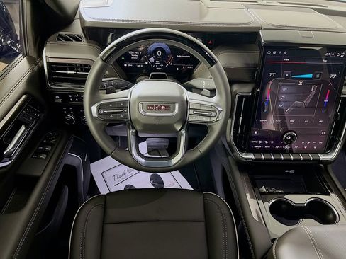 New 2026 GMC Yukon Elevation w/ Elevation Premium Package image 18