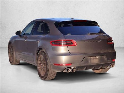 Used 2018 Porsche Macan Sport Edition image 3