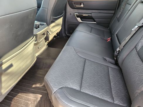 Used 2022 Toyota Tundra Limited image 39