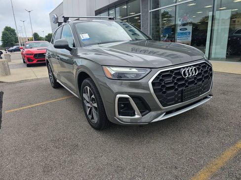 Used 2023 Audi Q5 2.0T Premium Plus AWD/4WD image 3