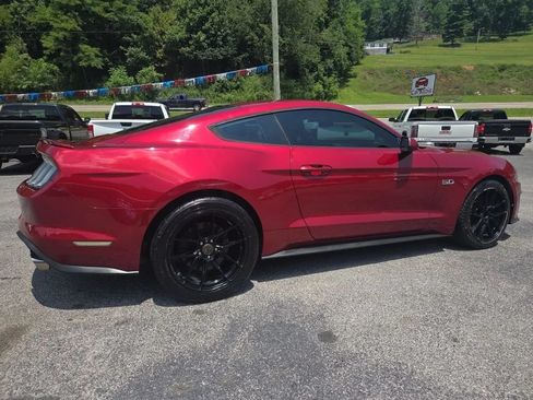 Used 2018 Ford Mustang GT RWD image 5