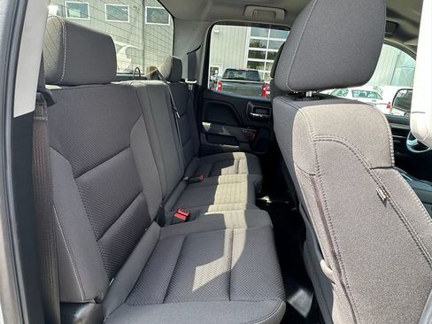 Used 2018 GMC Sierra 1500 SLE w/ SLE Value Package AWD/4WD image 32