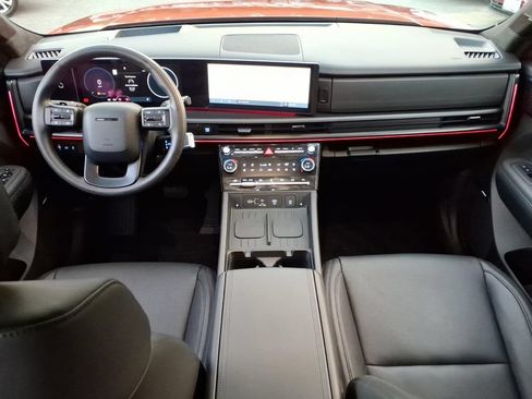 Used 2024 Hyundai Santa Fe Calligraphy AWD/4WD image 25