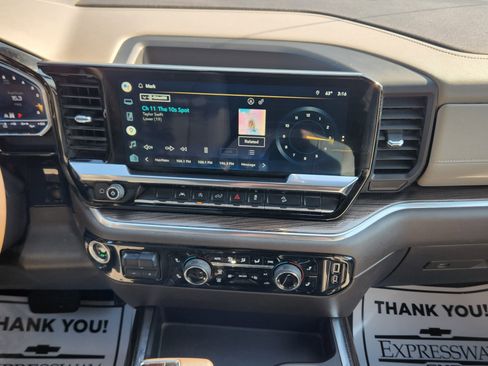 Used 2022 Chevrolet Silverado 1500 RST image 18