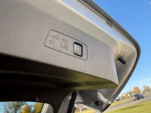 Used 2023 Lincoln Corsair Reserve w/ Equipment Group 201A image 15