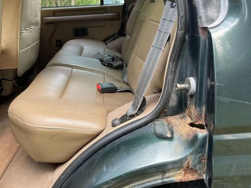 Used 1999 Land Rover Discovery SD image 20