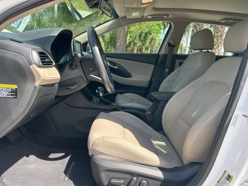 Used 2020 Hyundai Elantra GT w/ Style Package 02 image 11