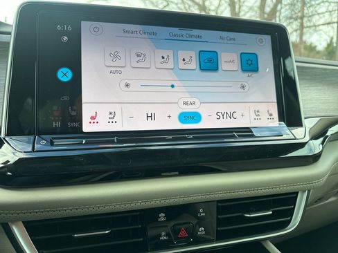 New 2026 Volkswagen Atlas SEL image 11