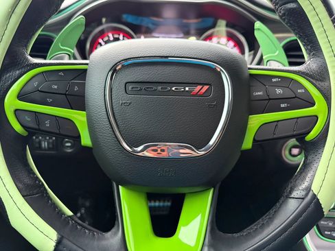 Used 2019 Dodge Challenger R/T Scat Pack RWD image 15