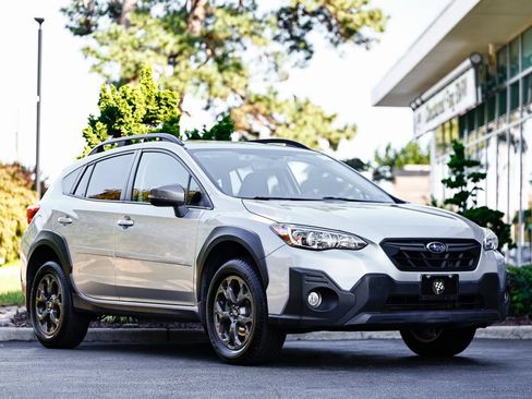 Used 2021 Subaru Crosstrek 2.5i Sport w/ Moonroof Package AWD/4WD image 1