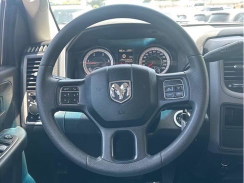 Used 2018 RAM 2500 Tradesman w/ Chrome Appearance Group AWD/4WD image 16
