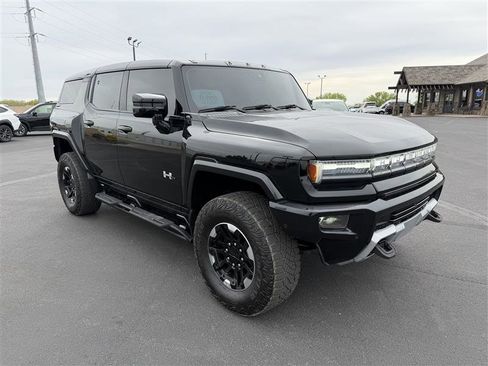 Used 2024 GMC Hummer EV 2X w/ Extreme Off-Road Package AWD/4WD image 2