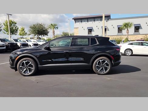 New 2026 Chevrolet Equinox EV LT image 16