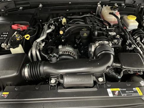 Used 2022 Jeep Wrangler Unlimited Sport image 35