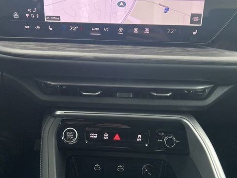 Used 2025 Audi Q5 Premium Plus w/ Premium Plus image 10