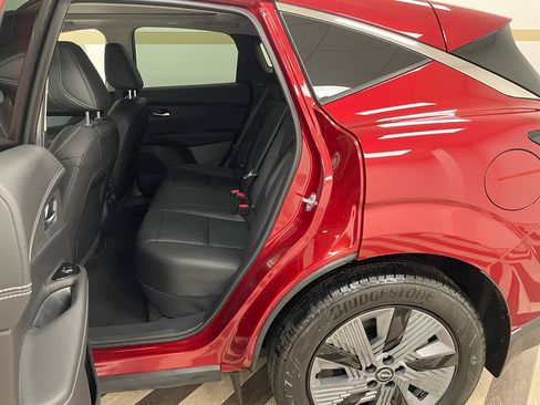 New 2025 Nissan Murano SL image 11