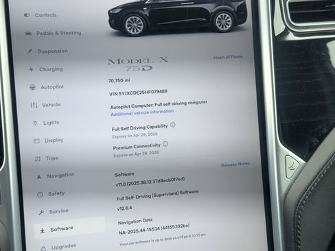 Used 2017 Tesla Model X 75D AWD/4WD image 3