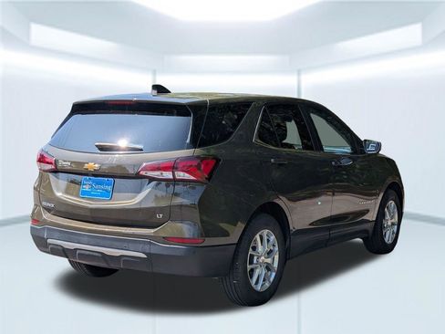 Used 2024 Chevrolet Equinox LT FWD image 6
