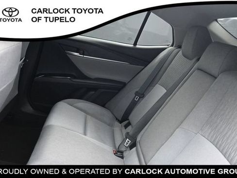 Used 2025 Toyota Camry LE FWD image 17