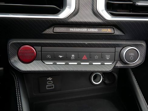 Used 2025 Ford Mustang GT Premium RWD image 24