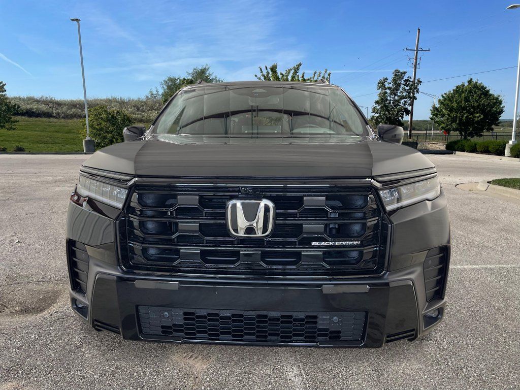 New 2026 Honda Pilot Black Edition image 11