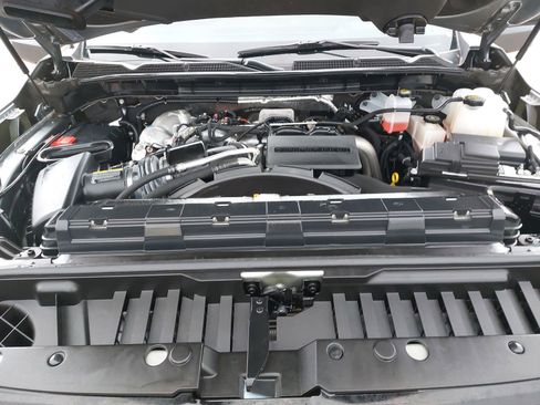 Used 2024 GMC Sierra 2500 AT4X w/ AT4X AEV Edition image 33