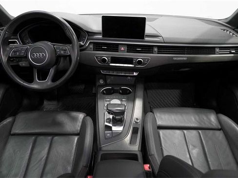 Used 2019 Audi A4 2.0T Premium w/ Convenience Package image 12