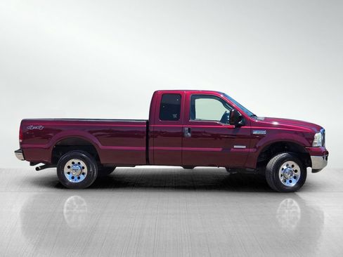 Used 2005 Ford F250 XLT AWD/4WD image 4