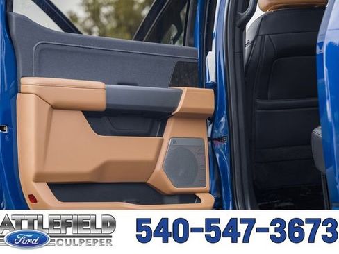 New 2026 Ford F250 Lariat w/ Black Appearance Package image 37