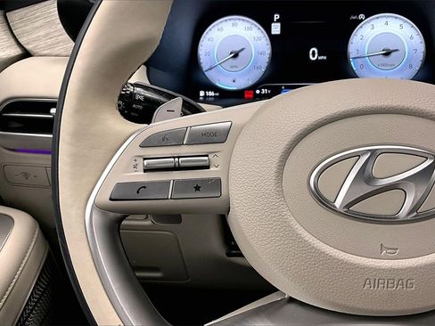 Used 2023 Hyundai Palisade Calligraphy image 20