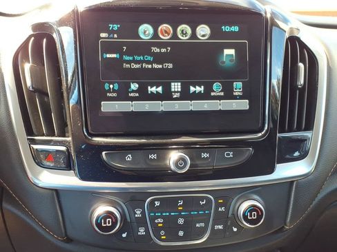 Used 2019 Chevrolet Traverse LT w/ LPO, Floor Liner Package AWD/4WD image 16