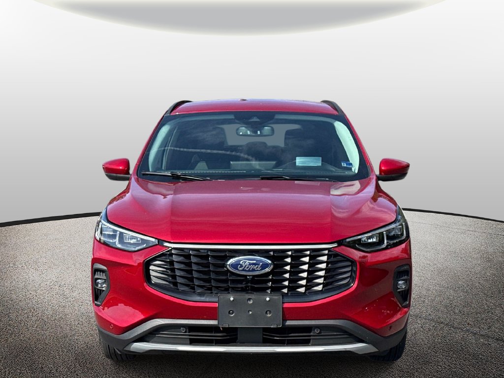 Used 2023 Ford Escape SE w/ PHEV Premium Package FWD image 3