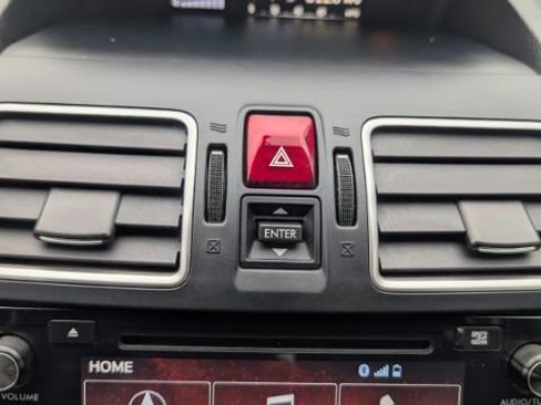 Used 2017 Subaru Forester 2.5i Touring image 33