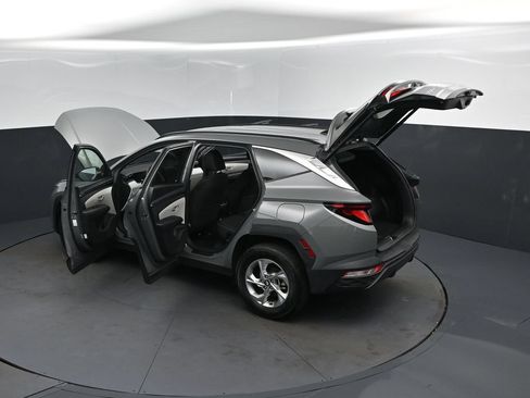 Used 2024 Hyundai Tucson SEL AWD/4WD image 47