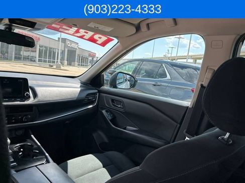 Used 2024 Nissan Rogue S FWD image 35
