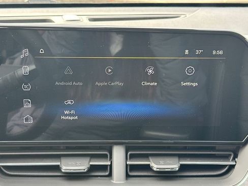 New 2026 Chevrolet Trax LT w/ Driver Confidence Package image 24