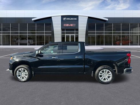 Used 2025 Chevrolet Silverado 1500 LTZ w/ LTZ Convenience Package II AWD/4WD image 2