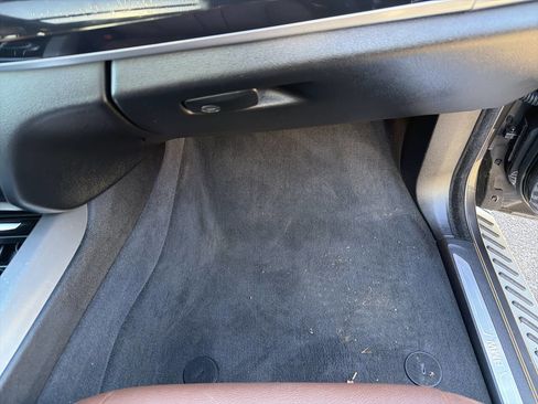 Used 2017 BMW X5 xDrive35i w/ Premium Package image 21