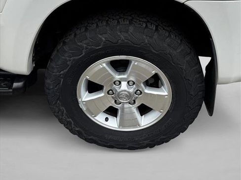 Used 2006 Toyota 4Runner SR5 RWD image 9