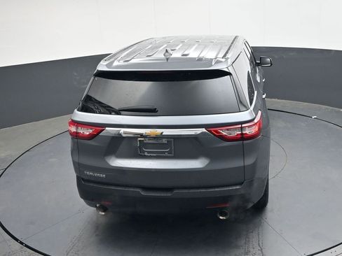 Used 2020 Chevrolet Traverse LS image 23