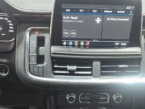 Used 2021 GMC Yukon AT4 AWD/4WD image 8