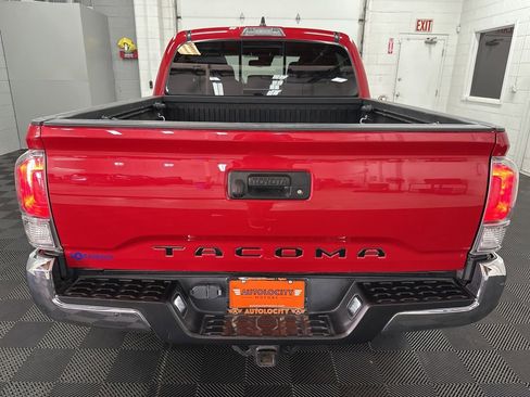 Used 2021 Toyota Tacoma TRD Off-Road image 8