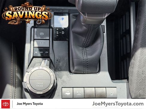 Used 2025 Toyota Tacoma Limited image 22
