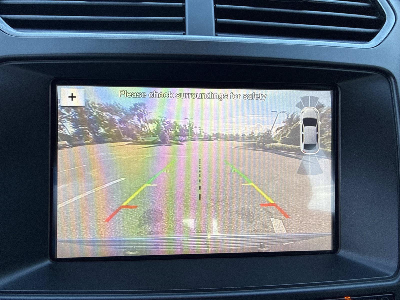Used 2018 Ford Explorer XLT w/ Equipment Group 202A AWD/4WD image 26